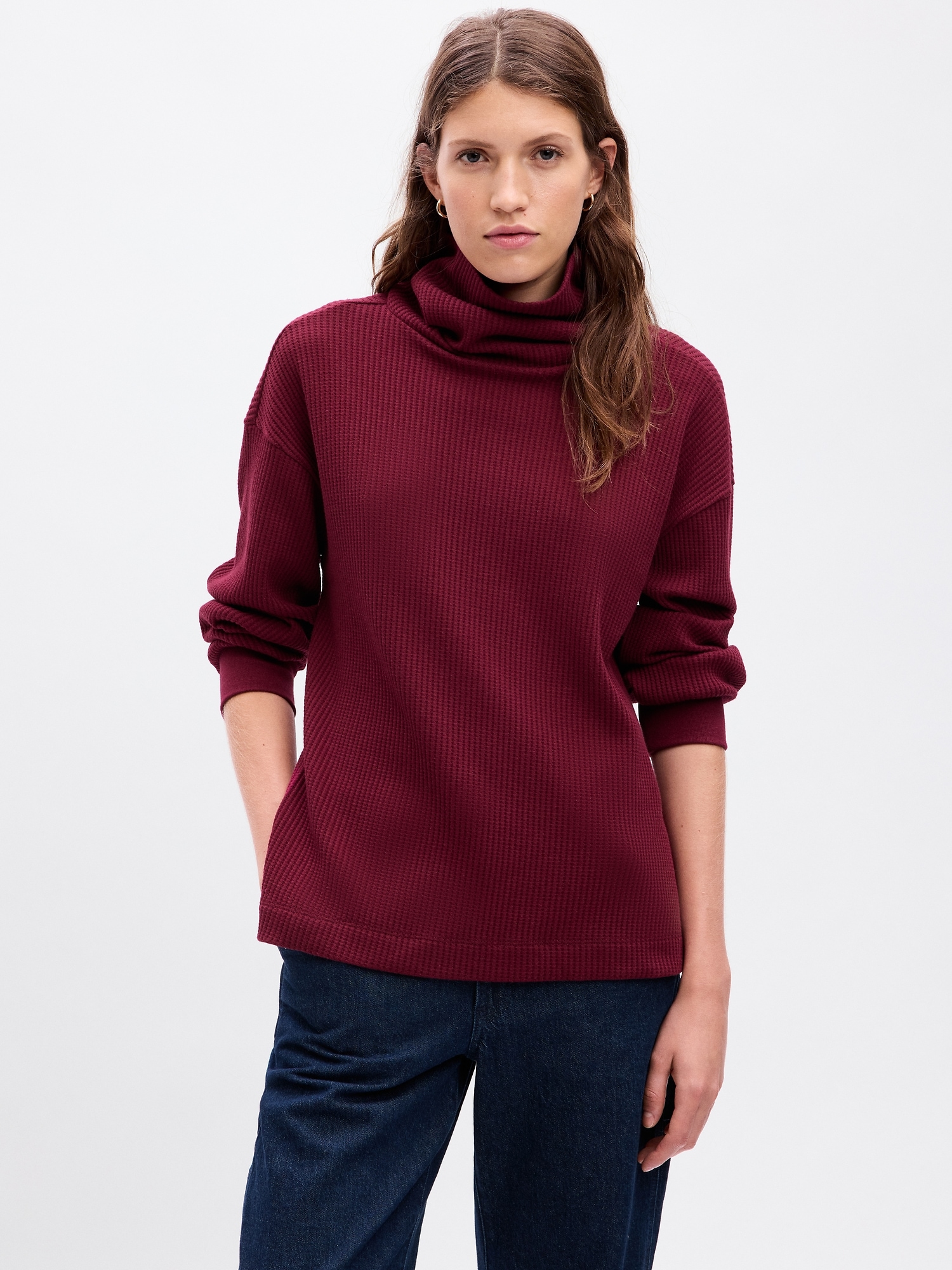 Gap 24/7 Split-Hem Waffle Turtleneck T-Shirt