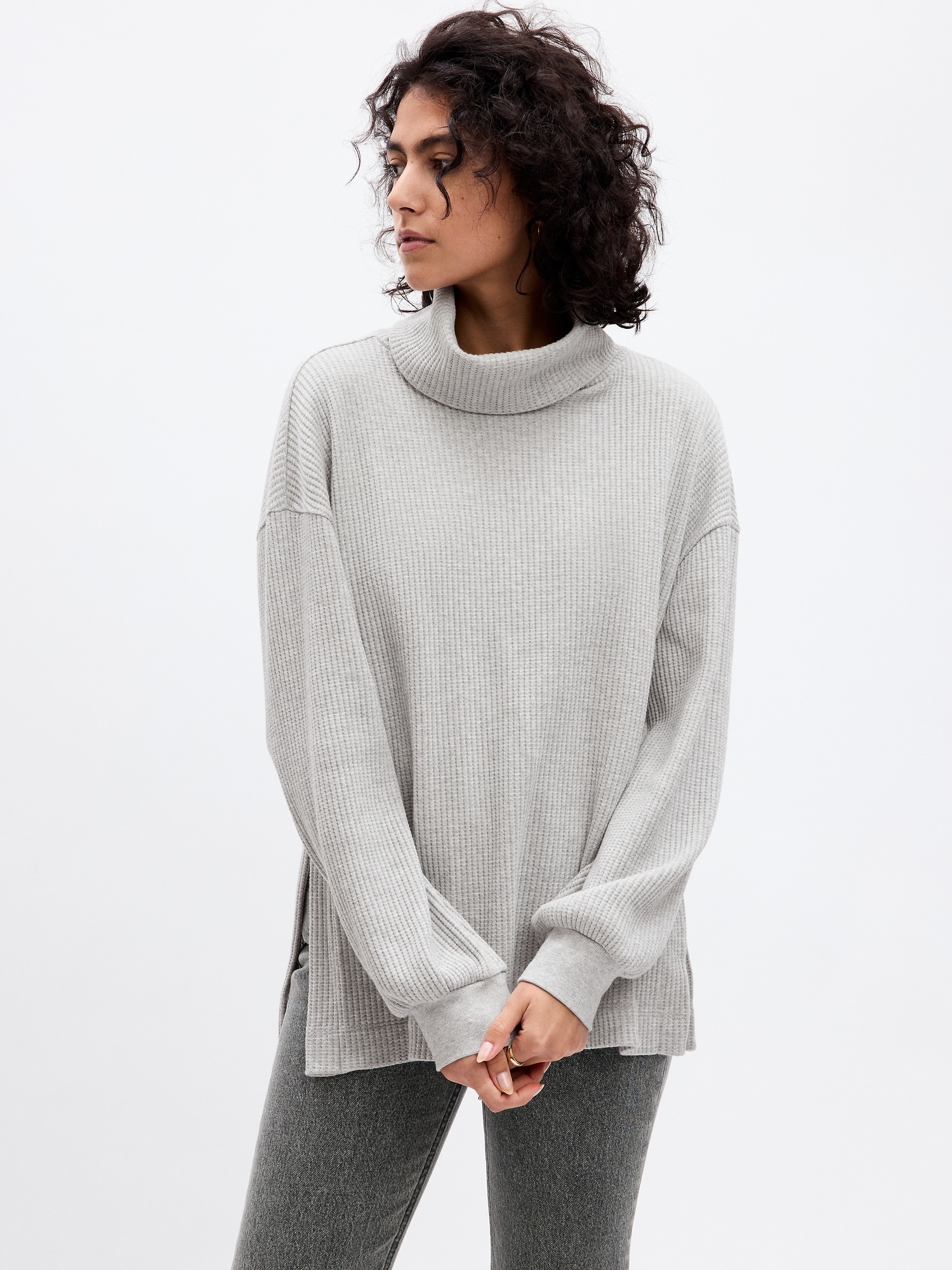 Gap 24/7 Split-Hem Waffle Turtleneck T-Shirt