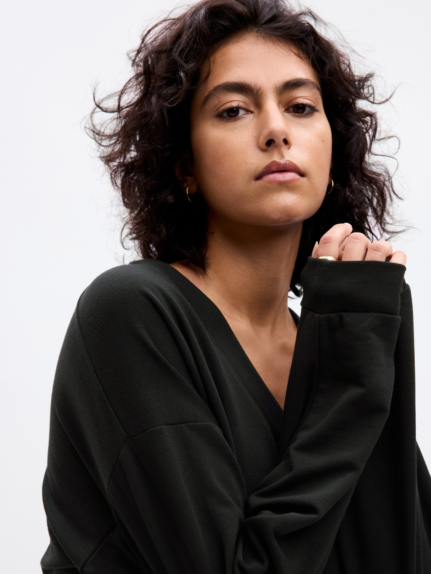 cloud-light-v-neck-sweatshirt-gap