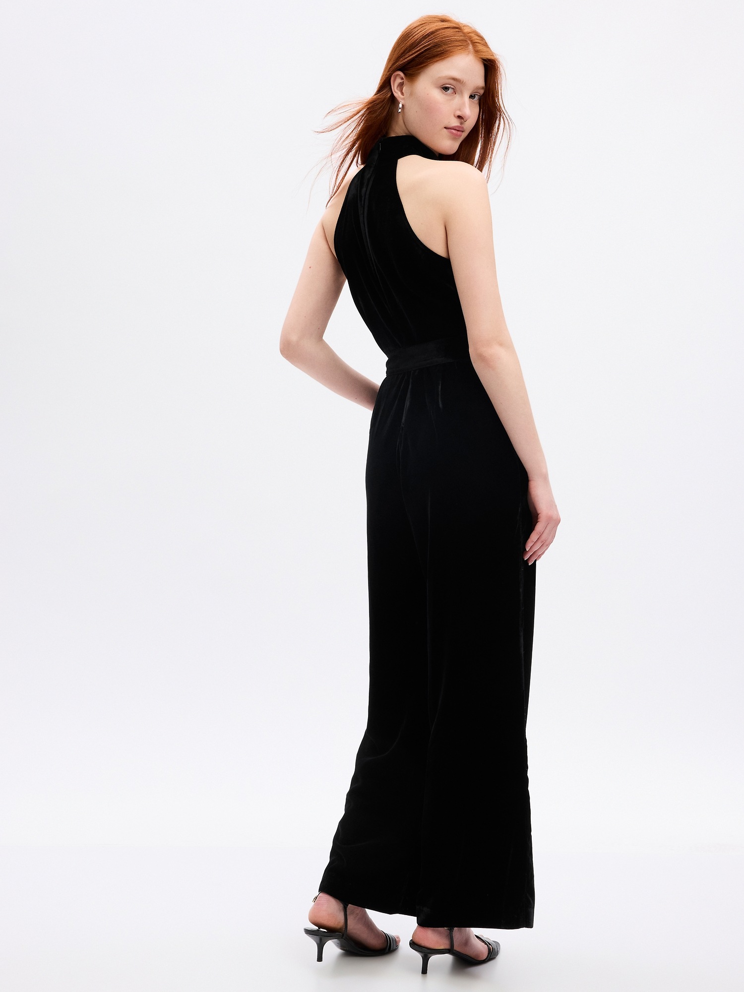 Женские комбинезоны Gap Velvet Halter Jumpsuit — фото 2