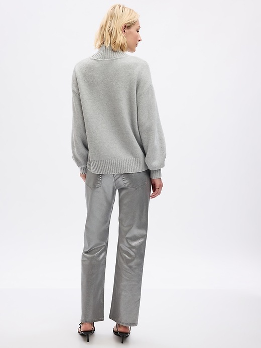2 of 8 showing, with the color silver of product Mid Rise  Metallic '90s Loose Jeans
