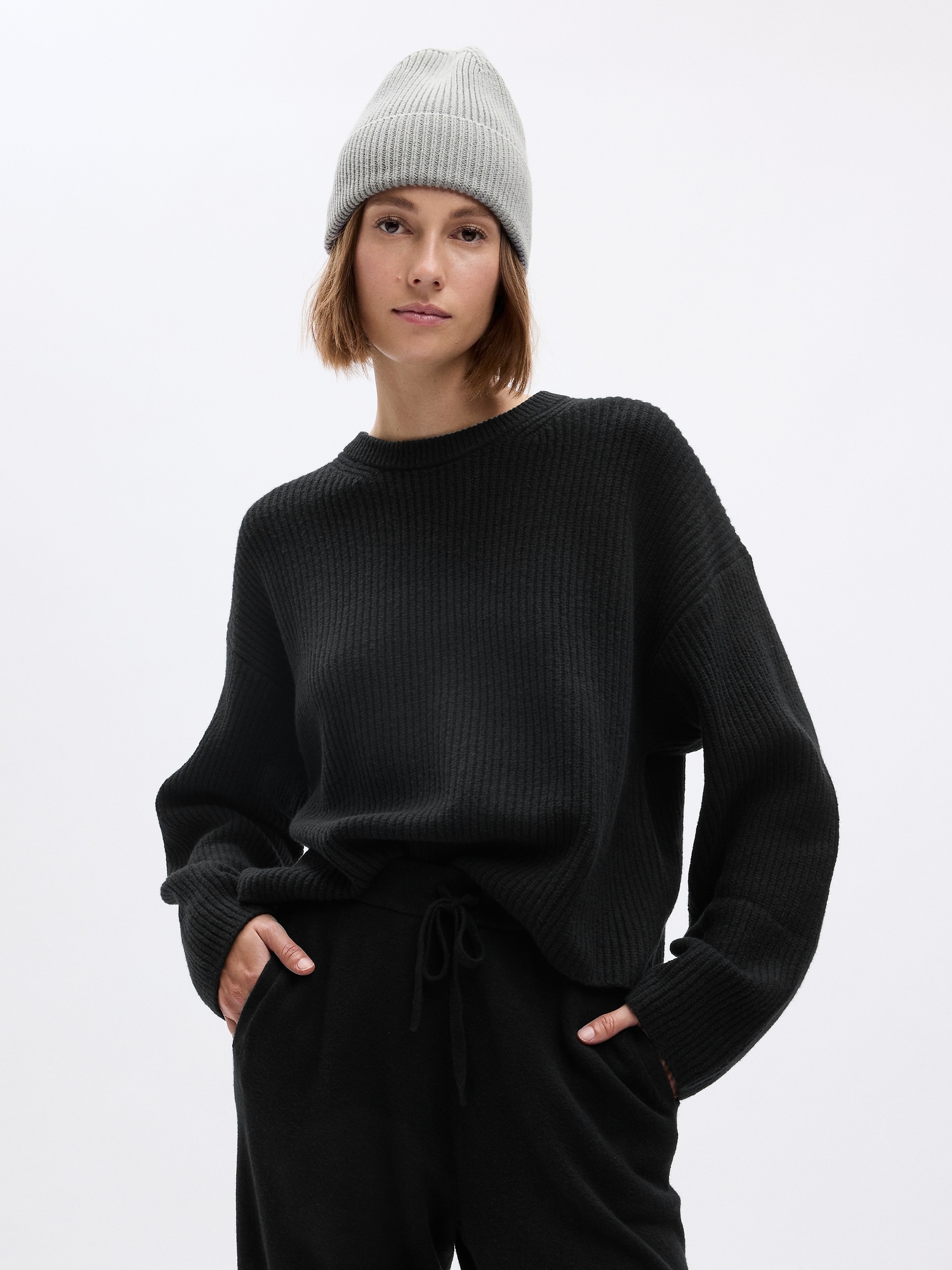 Gap black sweater clearance