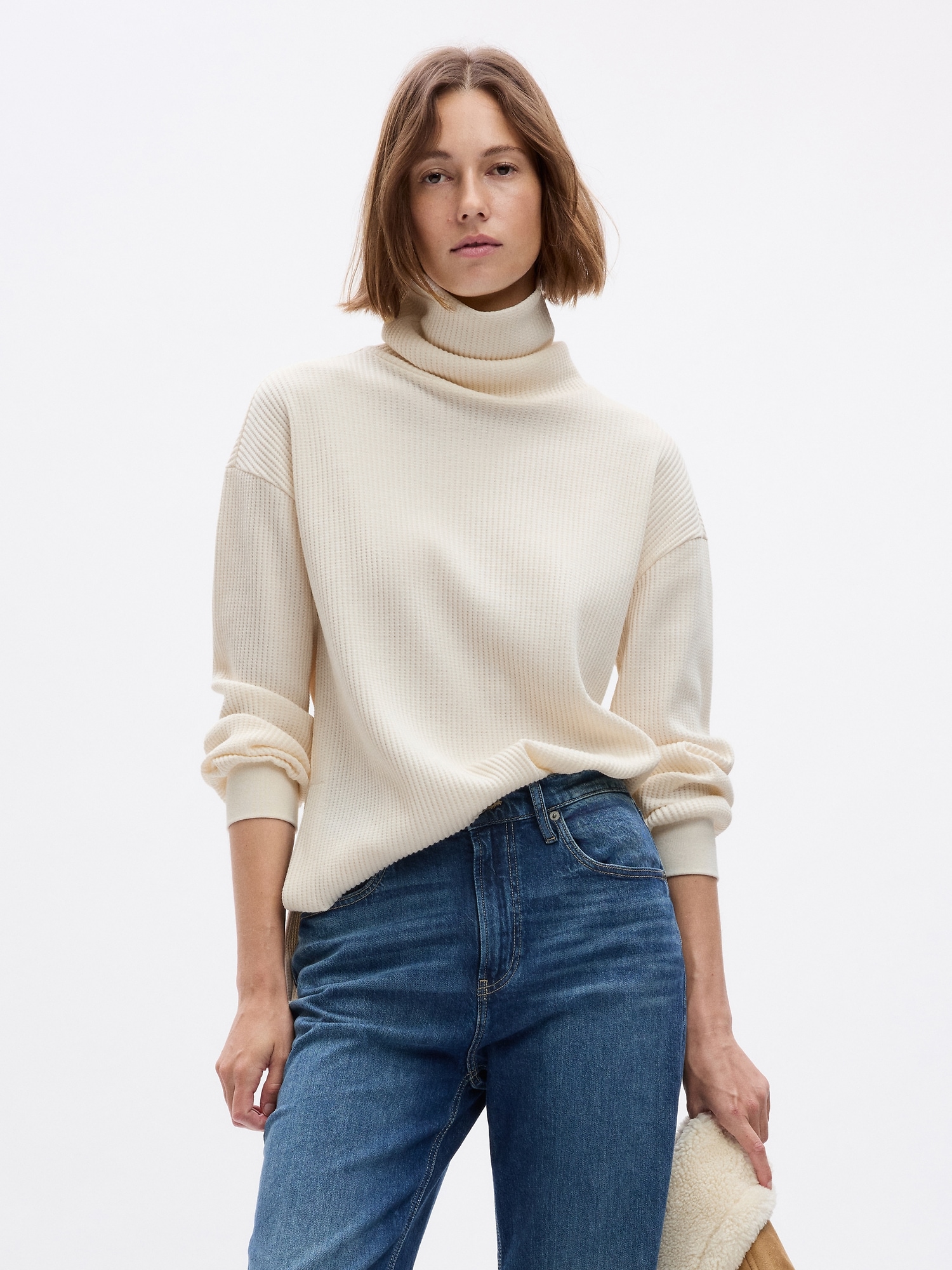 Gap 24/7 Split-Hem Waffle Turtleneck T-Shirt