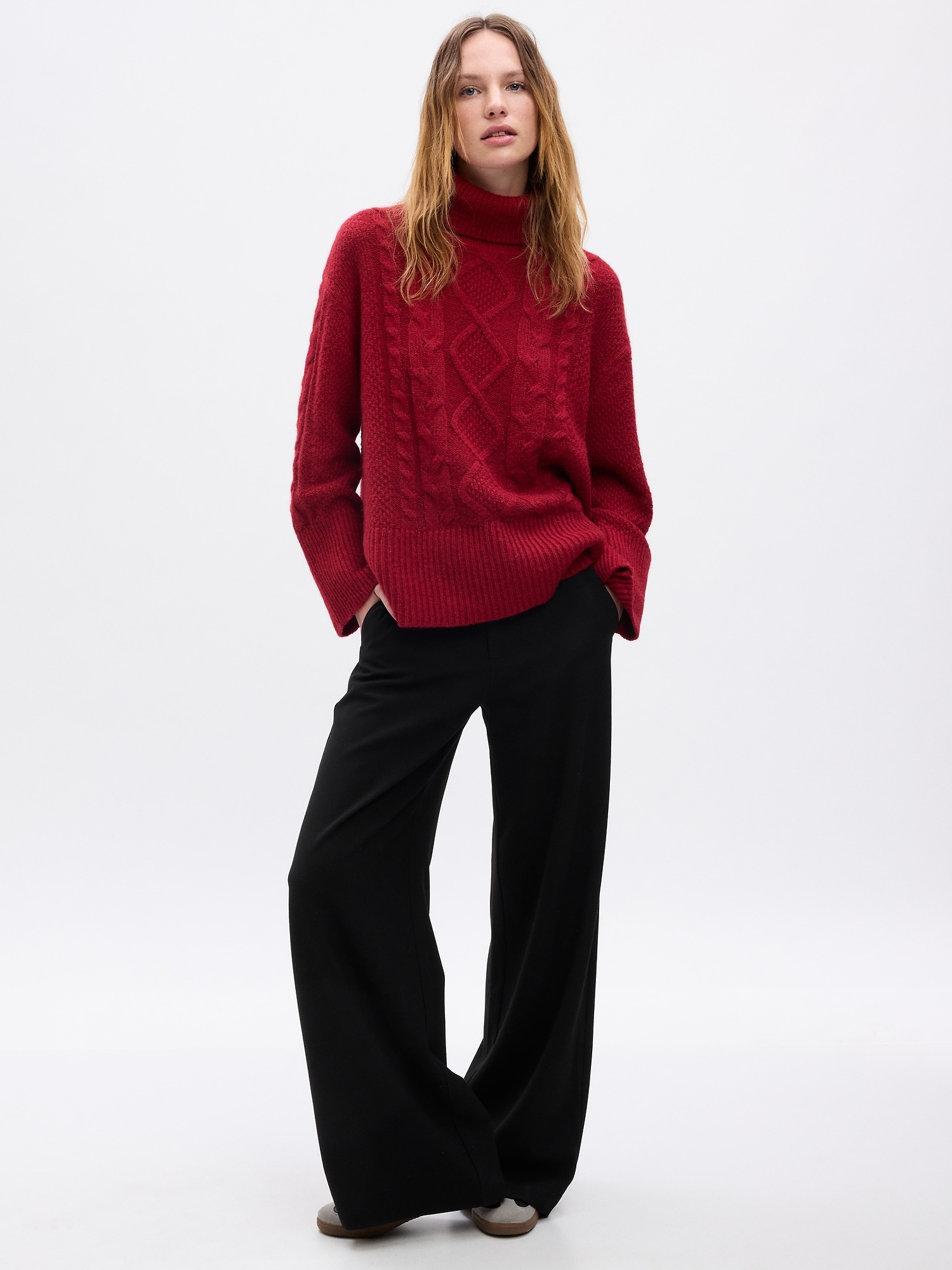 24/7 Split-Hem Cable-Knit Sweater