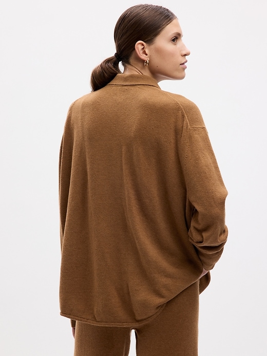 2 of 8 showing, with the color cocoa powder brown of product CashSoft Big Shirt