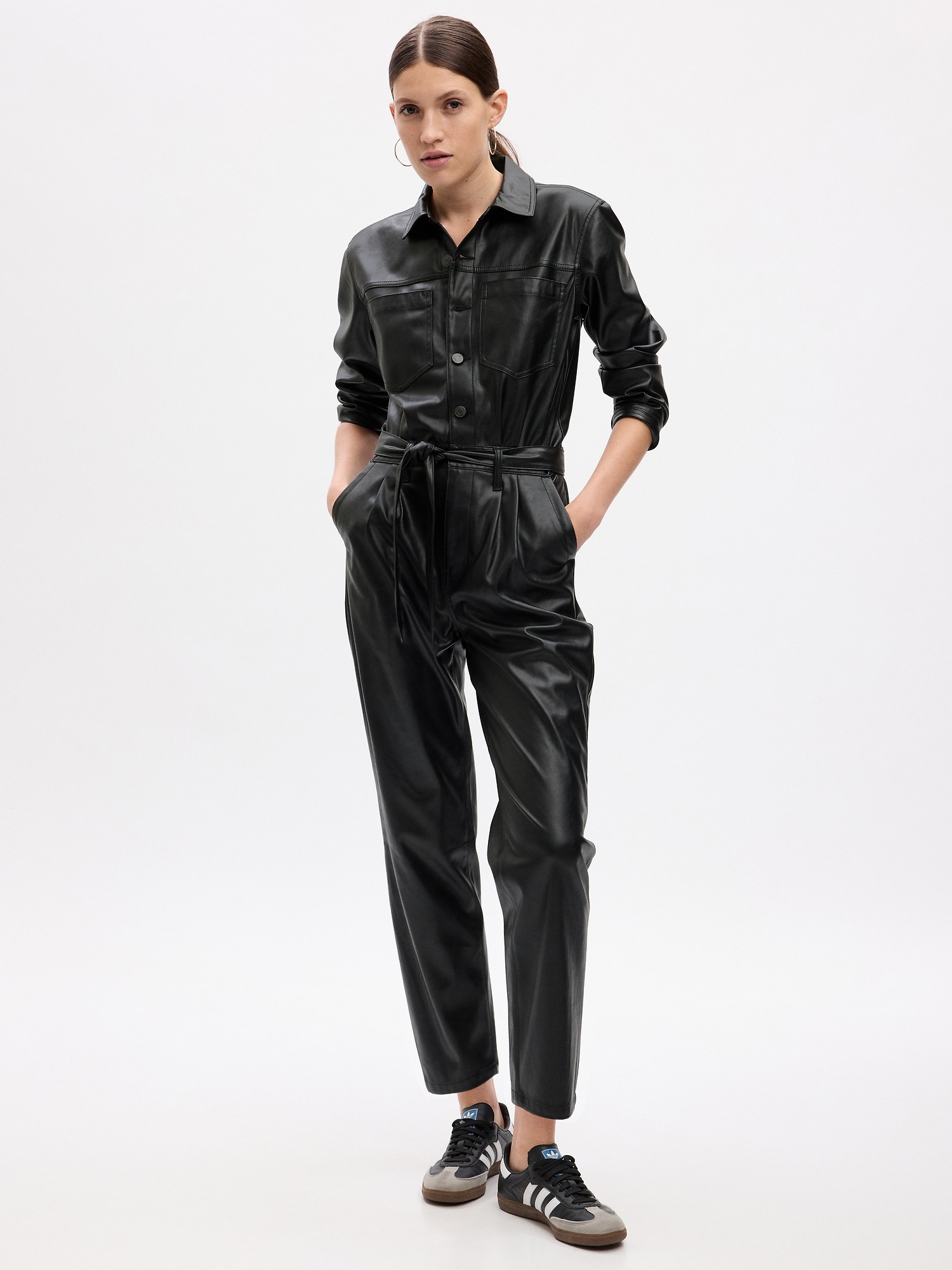 Женские комбинезоны Gap Vegan Leather Jumpsuit