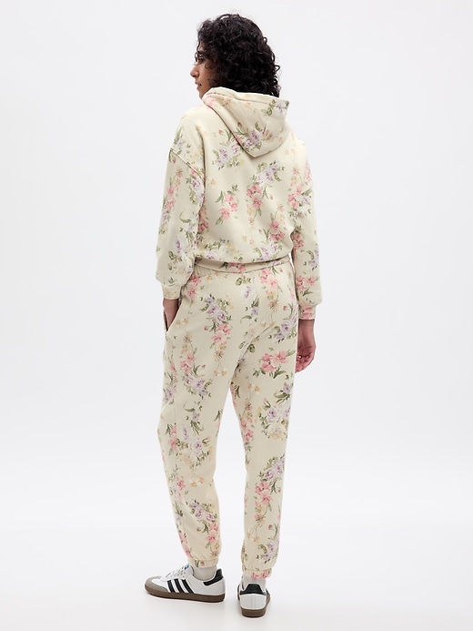 2 of 8 showing, with the color multi floral of product Gap × LoveShackFancy Floral Joggers
