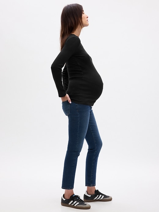 Image number 2 showing, Maternity Modern Crewneck T-Shirt