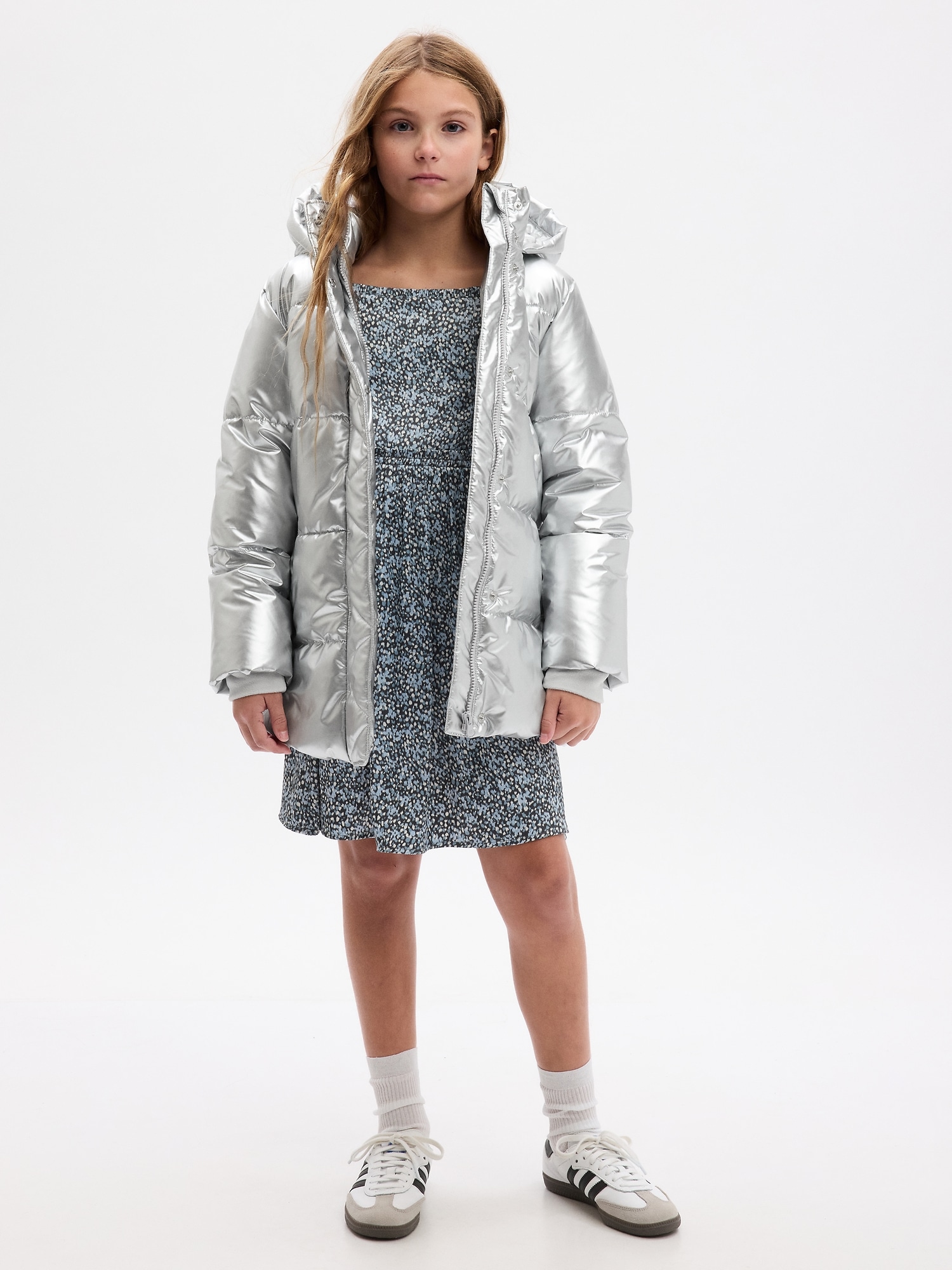 Girls' 100% Recycled Heavyweight Puffer Jacket by Gap Silver Metallic Size S (6/7)