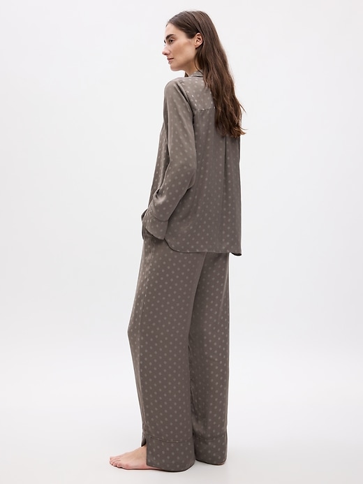 パンツ   Tech Satin Pyjama Pants Satin Lace Trim Shirt and Pyjama Trousers Set | Nasty Gal