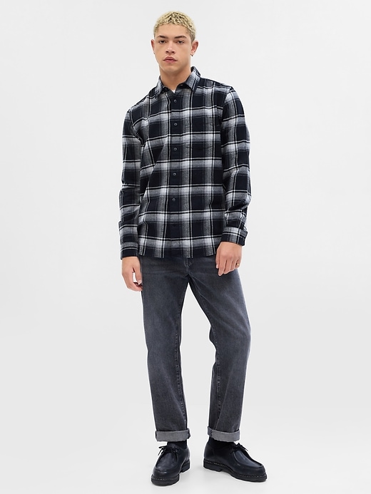 Image number 2 showing, Organic Cotton Midweight Flannel Shirt