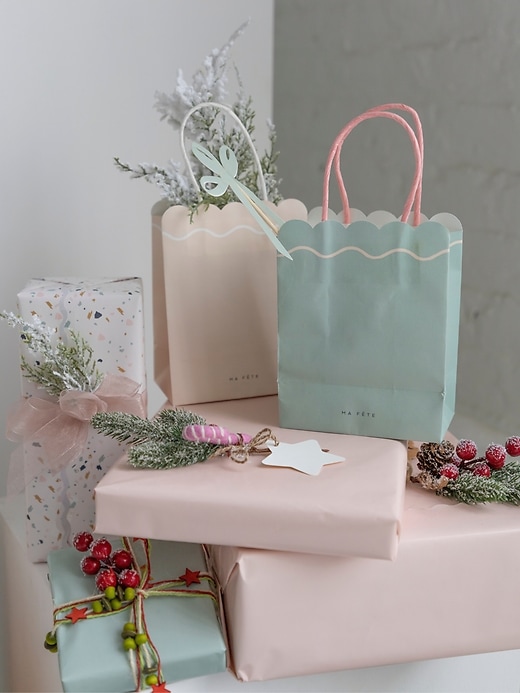 Image number 4 showing, Ma Fete Signature Gift Bags 8 Pack