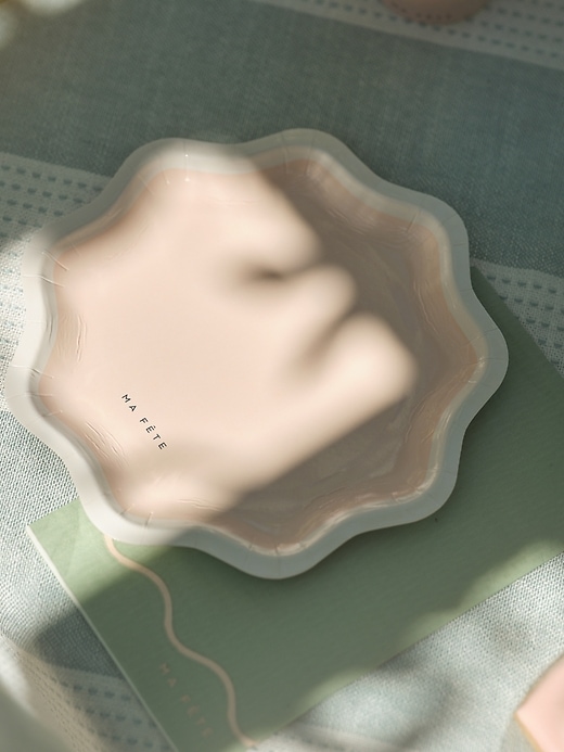 Image number 2 showing, Ma Fete Signature Serving Plate 8 Pack