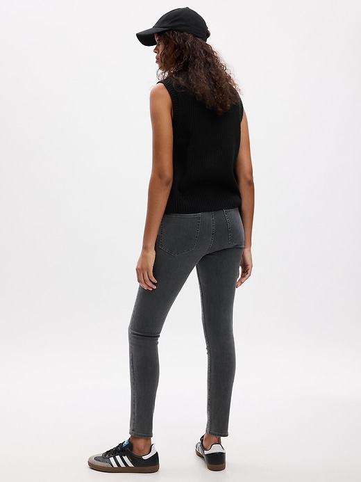 Image number 2 showing, High Rise True Skinny Jeans