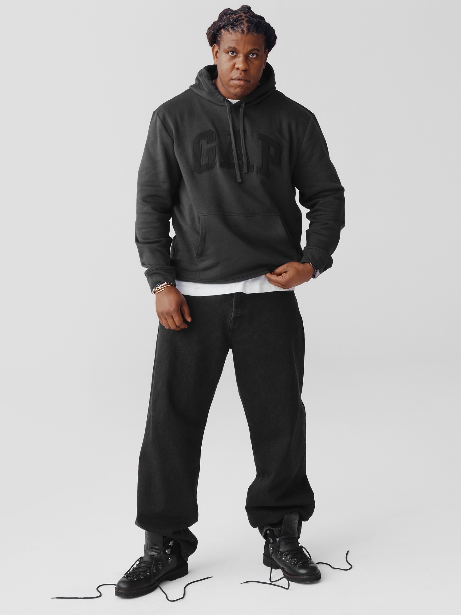 Gap arch 2025 logo hoodie