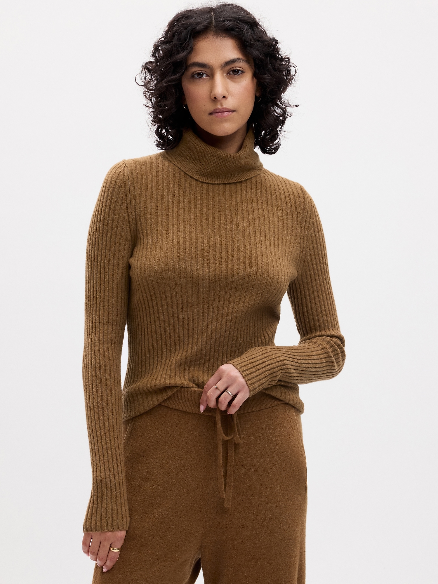 CashSoft Rib Turtleneck Sweater