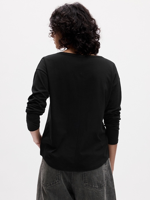 2 of 8 showing, with the color BLACK of product Vintage Soft Organic Cotton T-Shirt