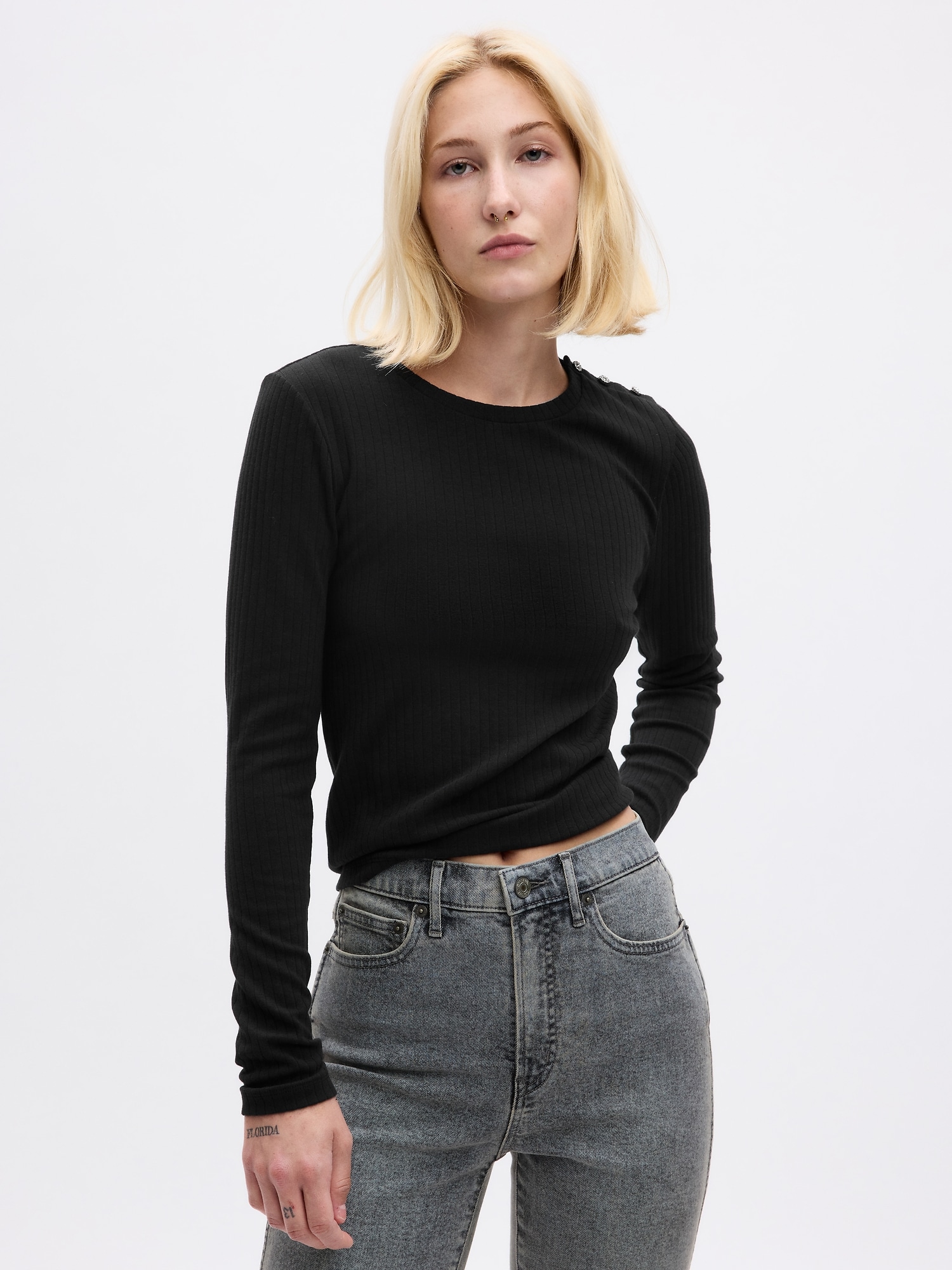 Gap Modern Jewel-Button Rib T-Shirt