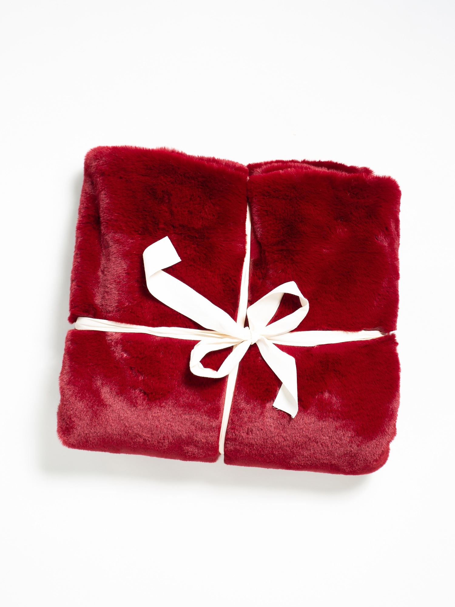 Mersea Cozy Cabin Faux Fur Blanket Gap