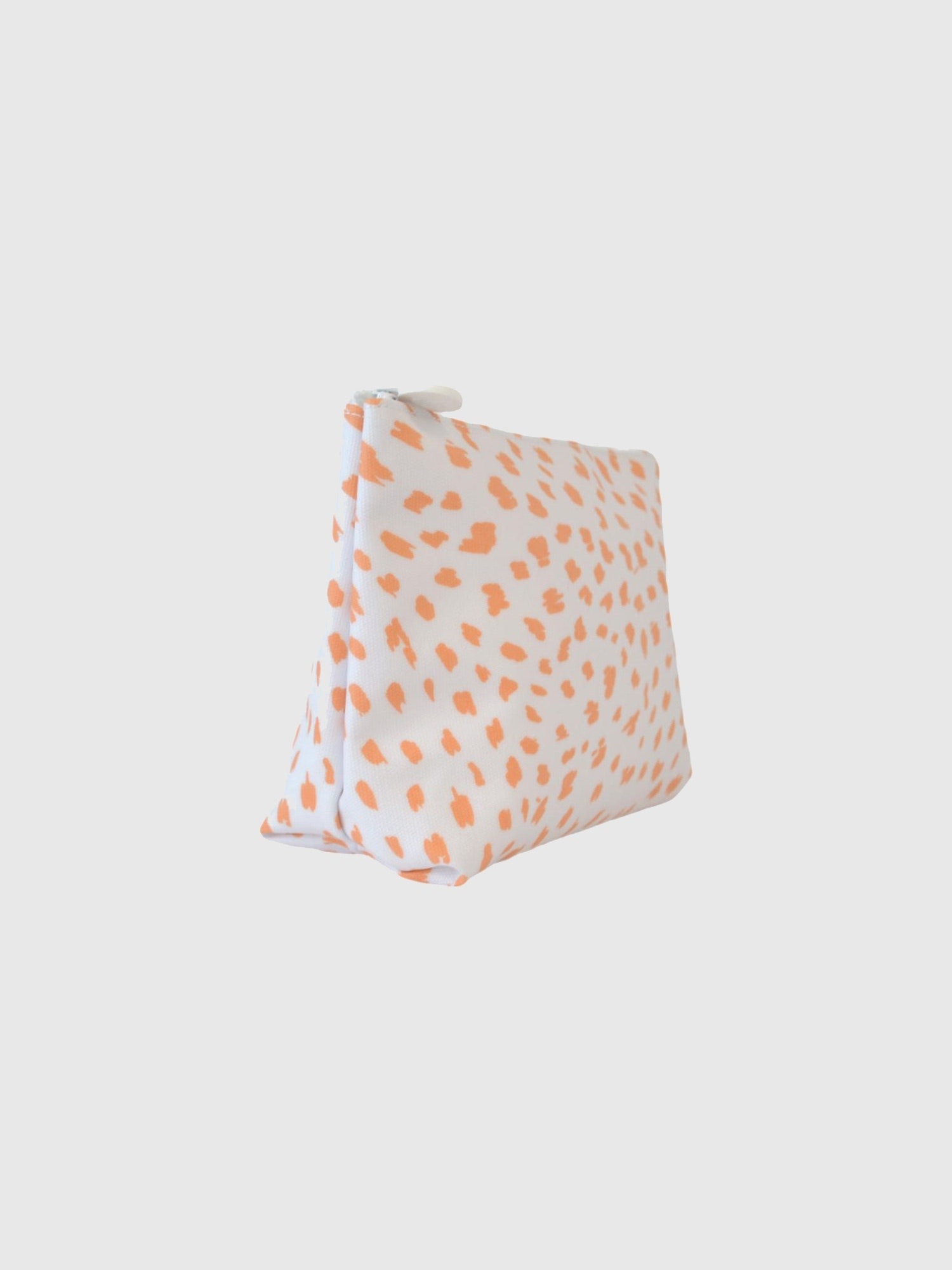 BRIDGEHAMPTON FLORAL QUILTED JEWEL ROUND -   | TRVL Design main image 1