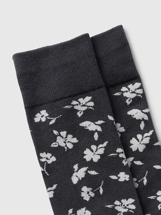 2 of 8 showing, with the color black ditsy floral of product Print Dress Socks