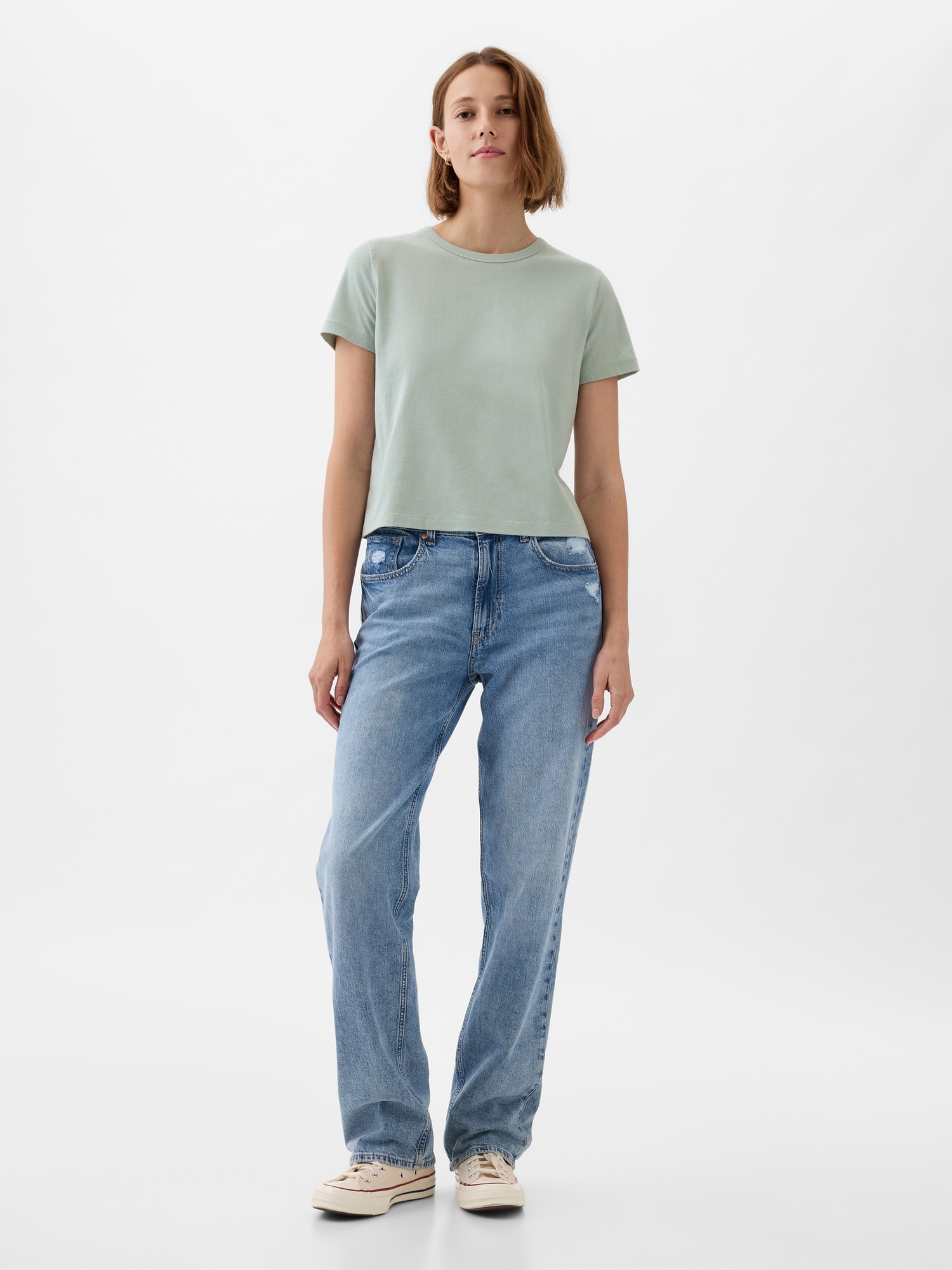 gap shrunken tee