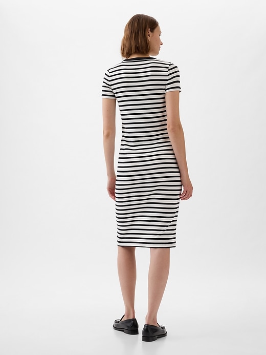 Image number 2 showing, Modern Rib Midi T-Shirt Dress