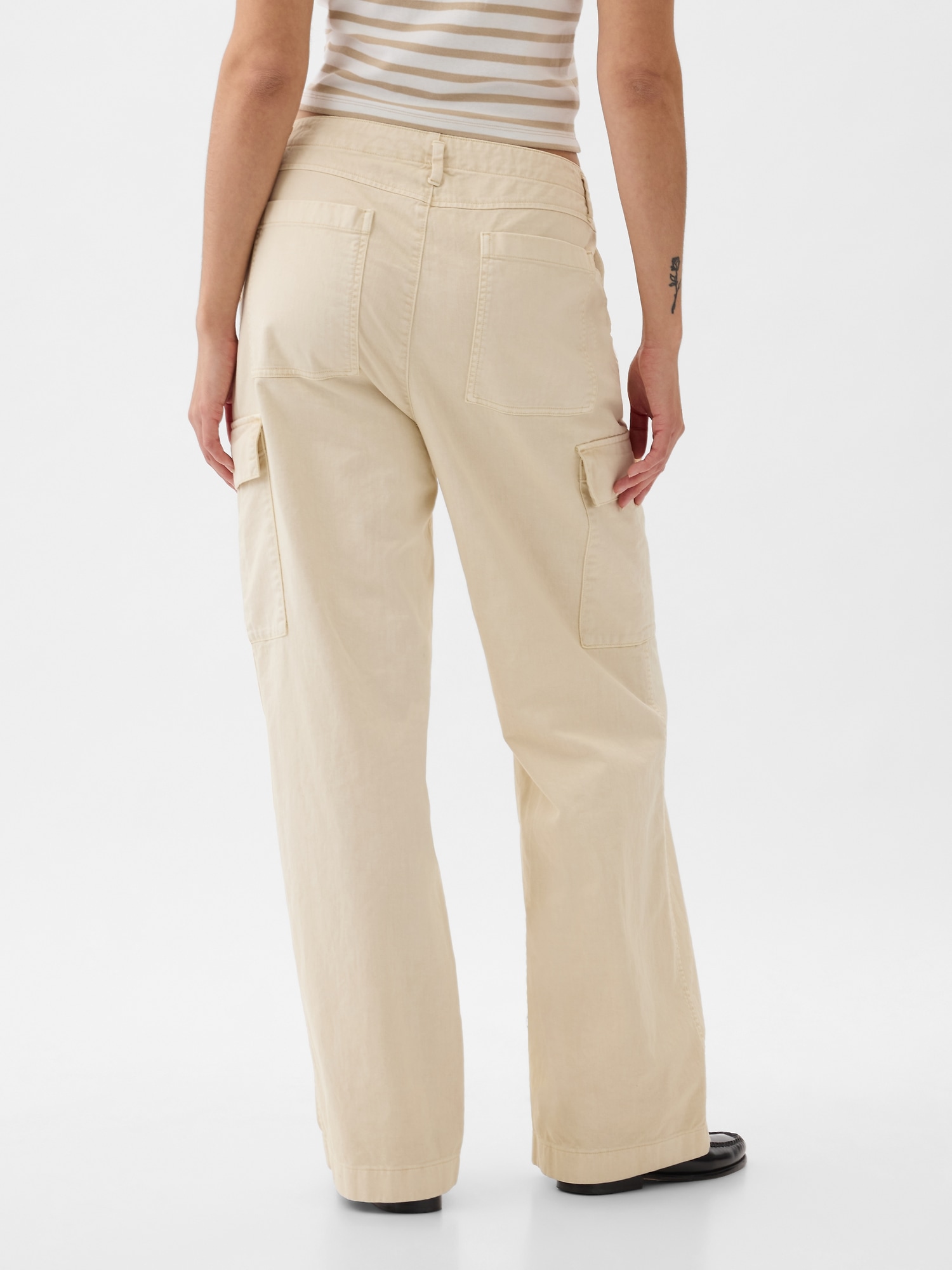 Loose Khaki Cargo Pants