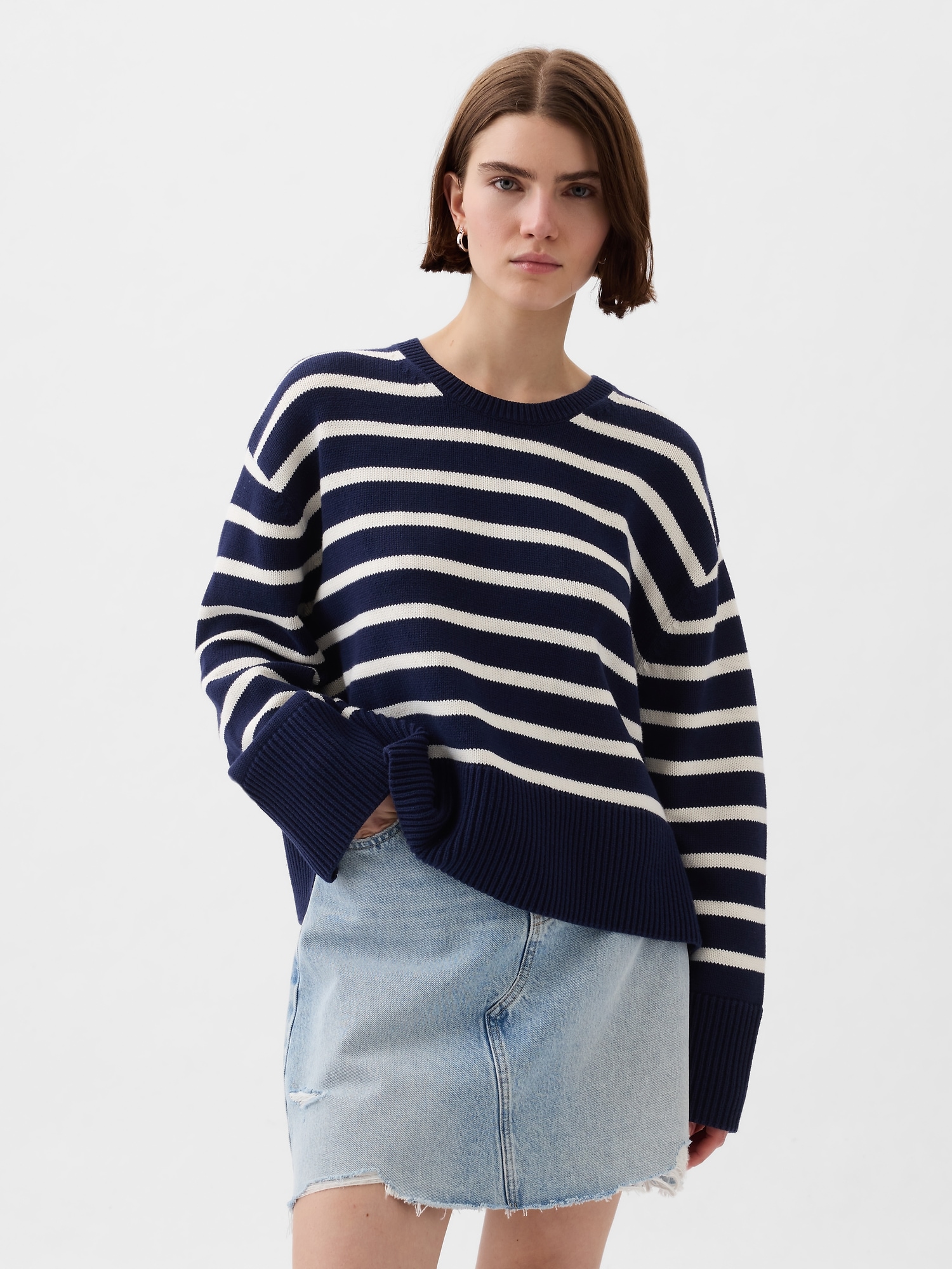 Gap 24/7 Split-hem Shrunken Sweater In Navy Ivory Stripe