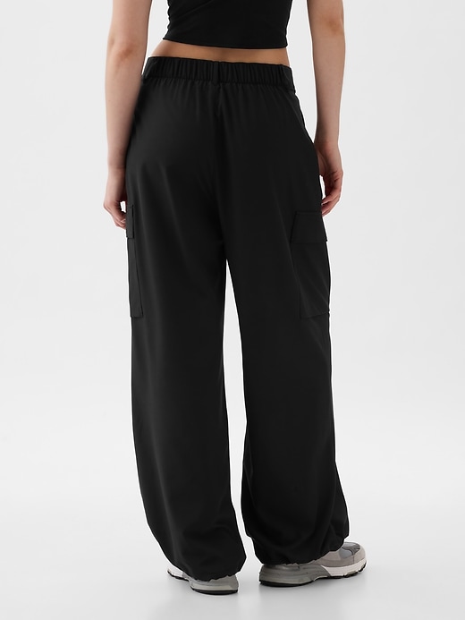 Gap runaround joggers deals