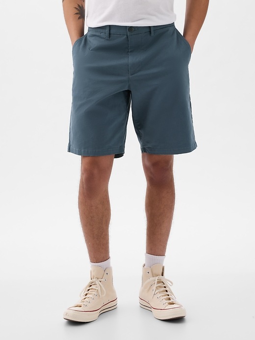 Gap shorts sale hotsell