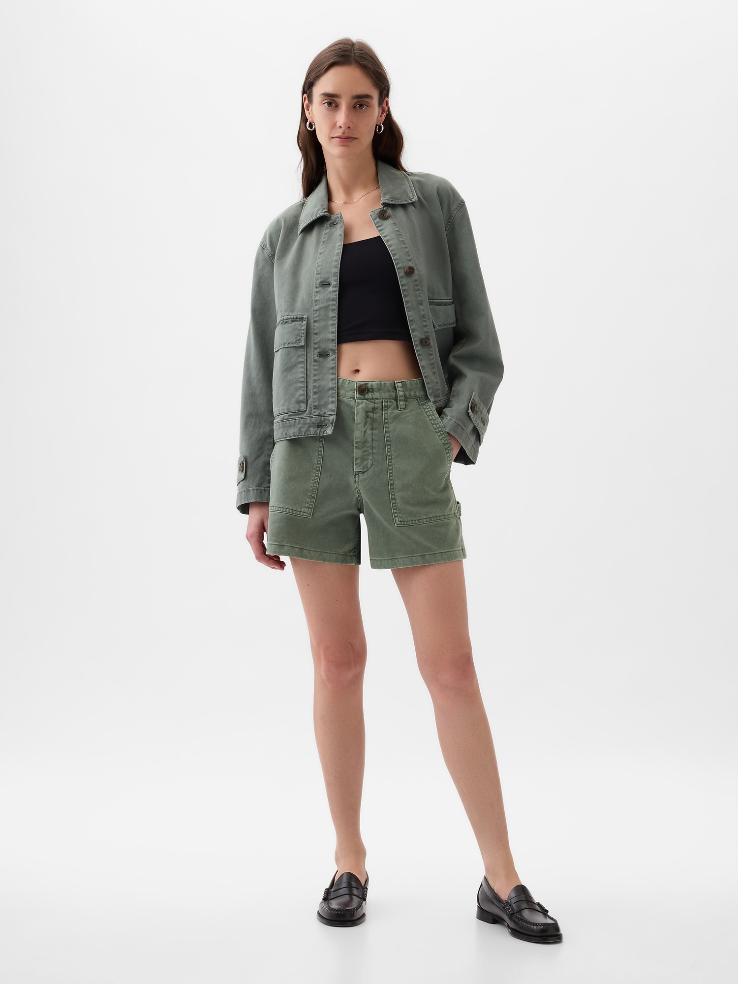 Gap Mid Rise Carpenter Shorts In Laurel Wreath Green