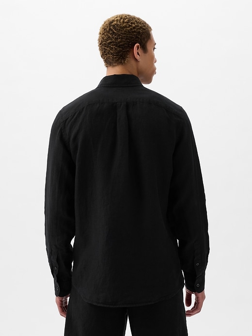 2 of 8 showing, with the color true black of product Linen Shirt