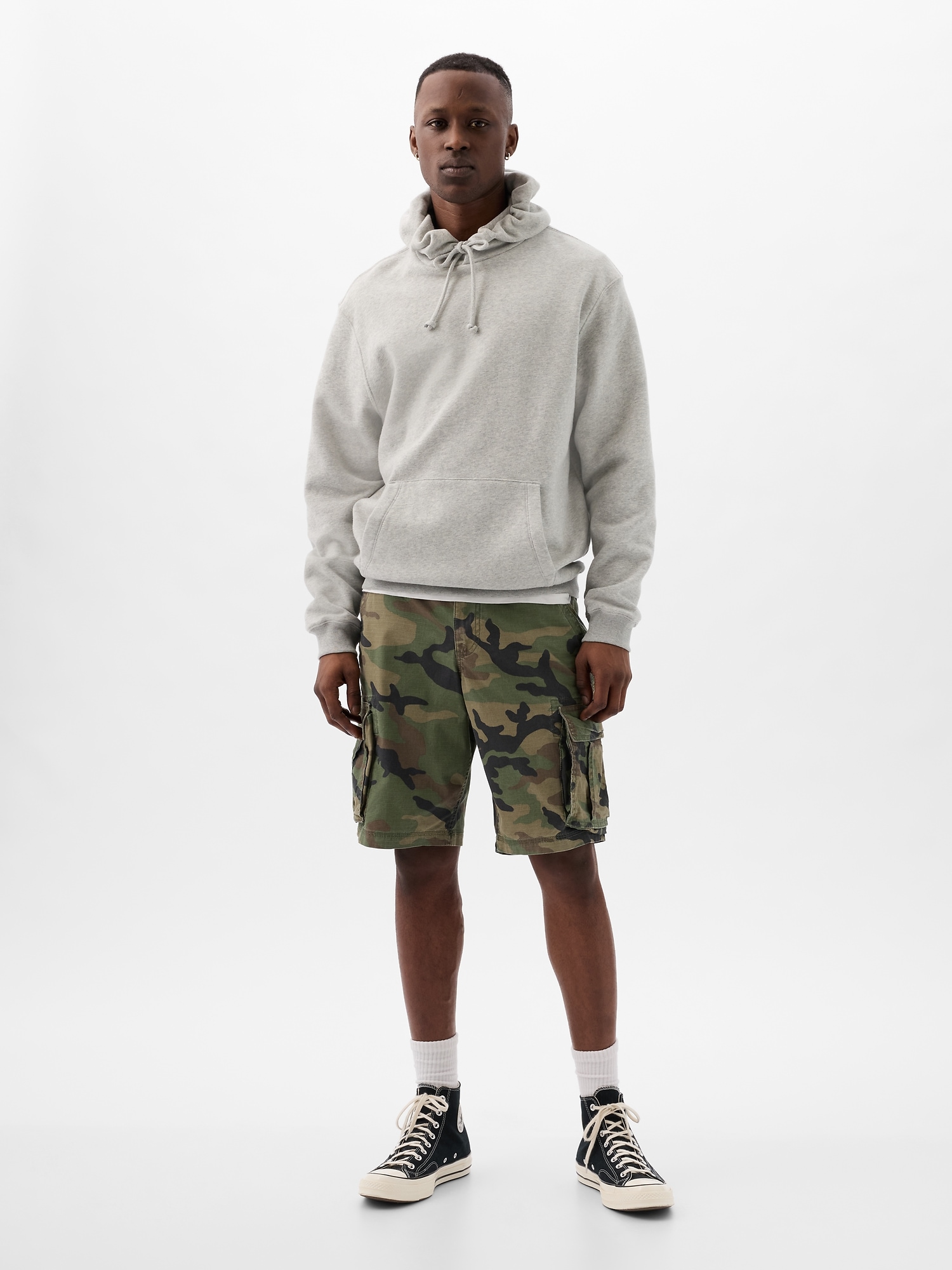 Gap Relaxed Cargo Shorts In Camo Green