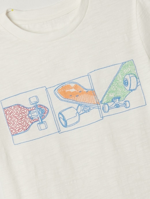 2 of 8 showing, with the color new off white of product Kids Graphic T-Shirt