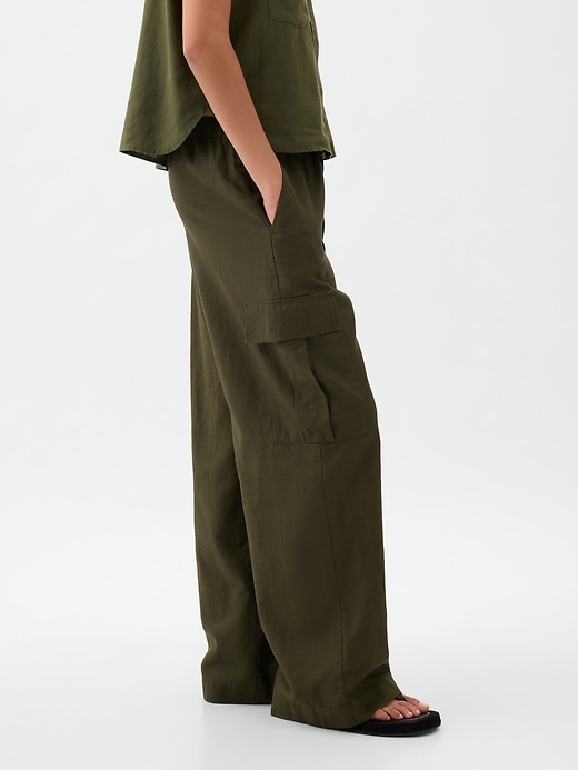 Image number 9 showing, Mid Rise Linen-Cotton Pull-On Cargo Pants