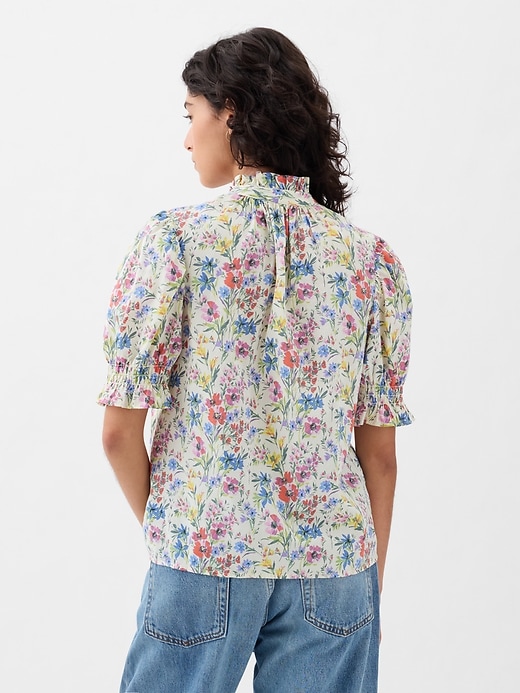 2 of 8 showing, with the color multi color floral of product Puff Sleeve Shirt