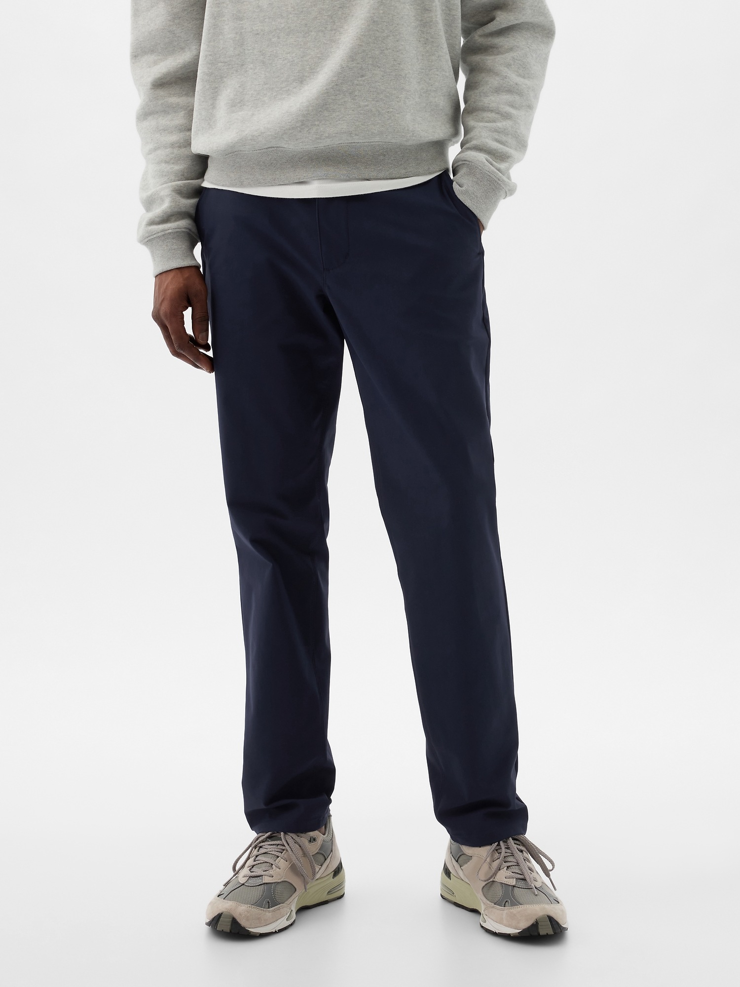 Мужские брюки Gap Hybrid Slim Khakis — фото 2