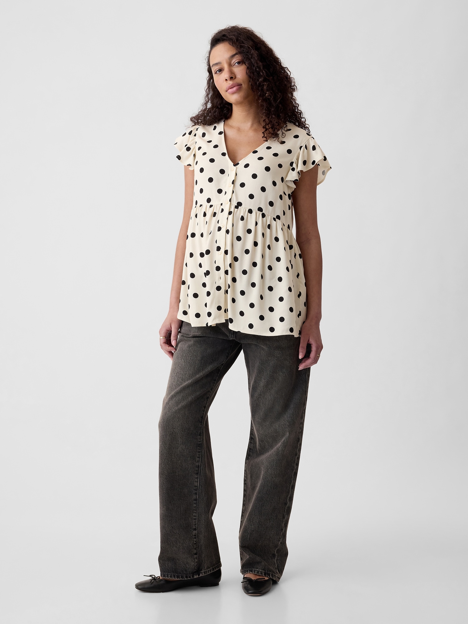 Gap Maternity Flutter Sleeve Shirt In Black & White Polka Dot