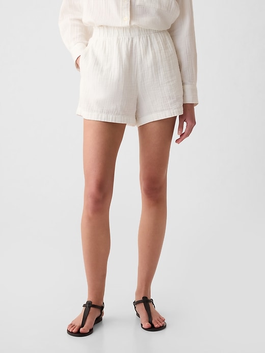 2 of 8 showing, with the color new off white of product Crinkle Gauze Pull-On Shorts