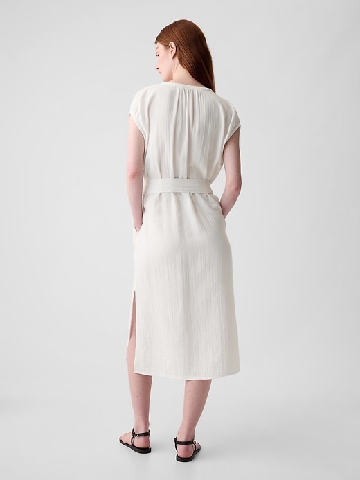 2 of 8 showing, with the color new off white of product Crinkle Gauze Belted Midi Dress