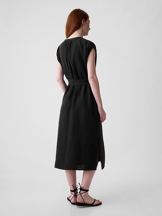 2 of 8 showing, with the color black of product Crinkle Gauze Belted Midi Dress