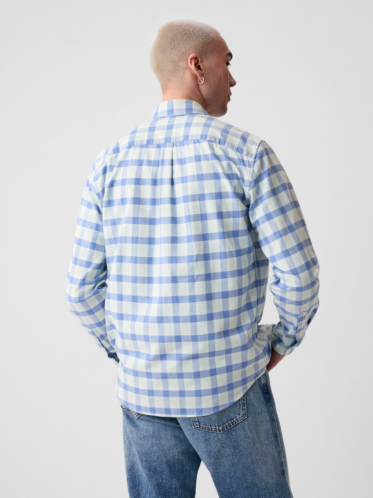 Classic Oxford Shirt in Standard Fit Gap