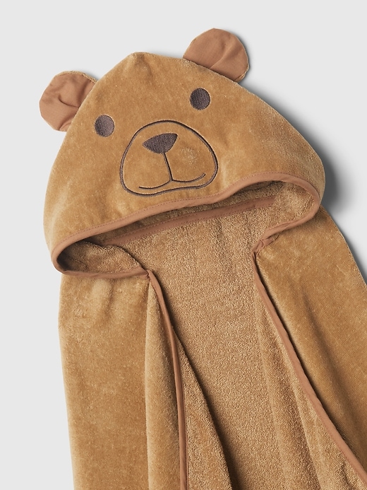 2 of 8 showing, with the color deerfield brown of product Toddler Brannan Bear Towel