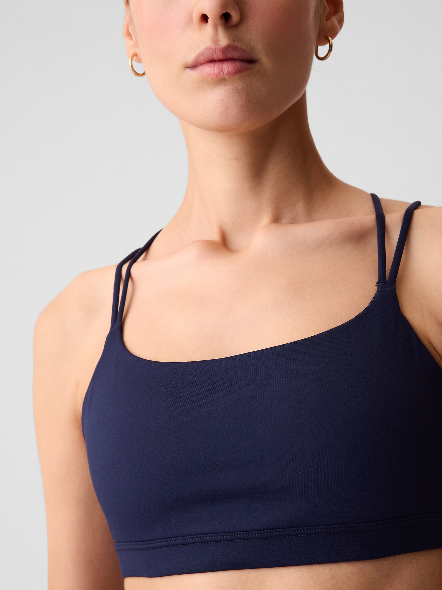 GapFit Power Medium Impact Strappy Sports Bra Gap