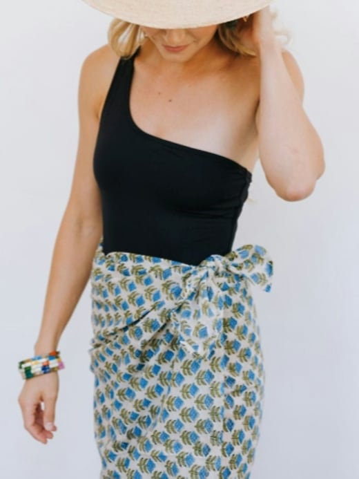 2 of 8 showing, with the color Multi of product Pacific Sarong