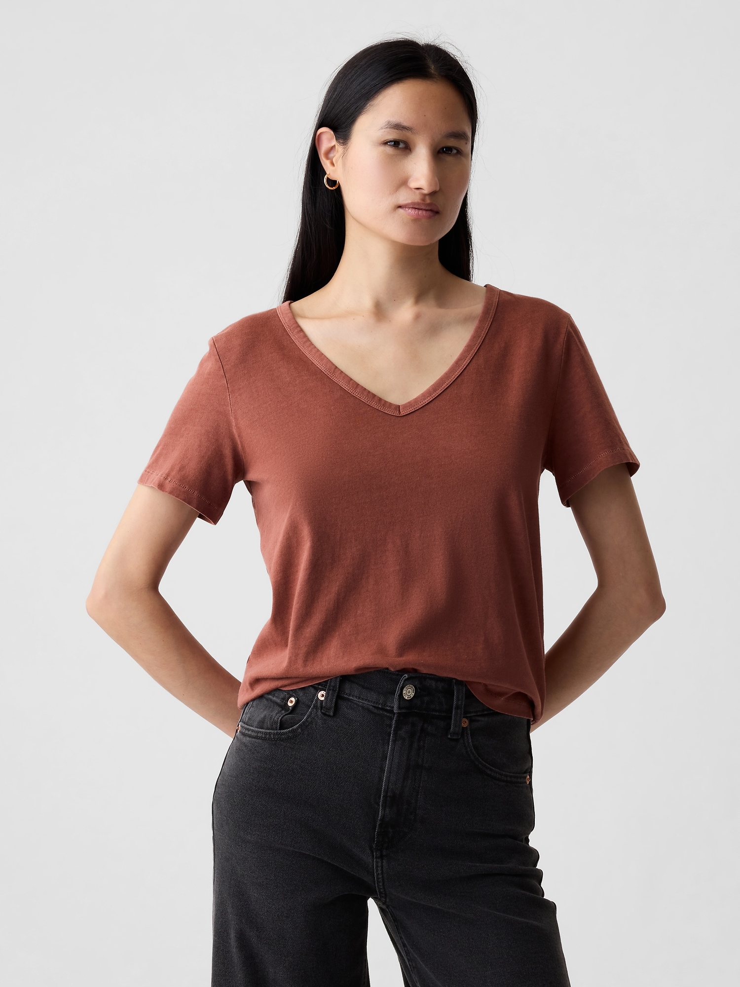 Organic Cotton Vintage V-Neck T-Shirt