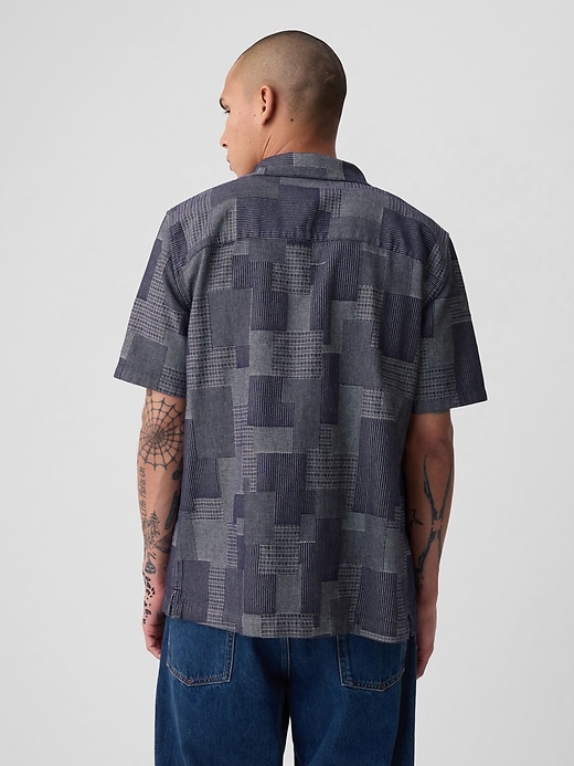 2 of 8 showing, with the color indigo patchwork of product Patchwork Resort Shirt