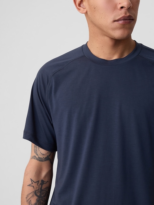 Image number 8 showing, GapFit Active T-Shirt