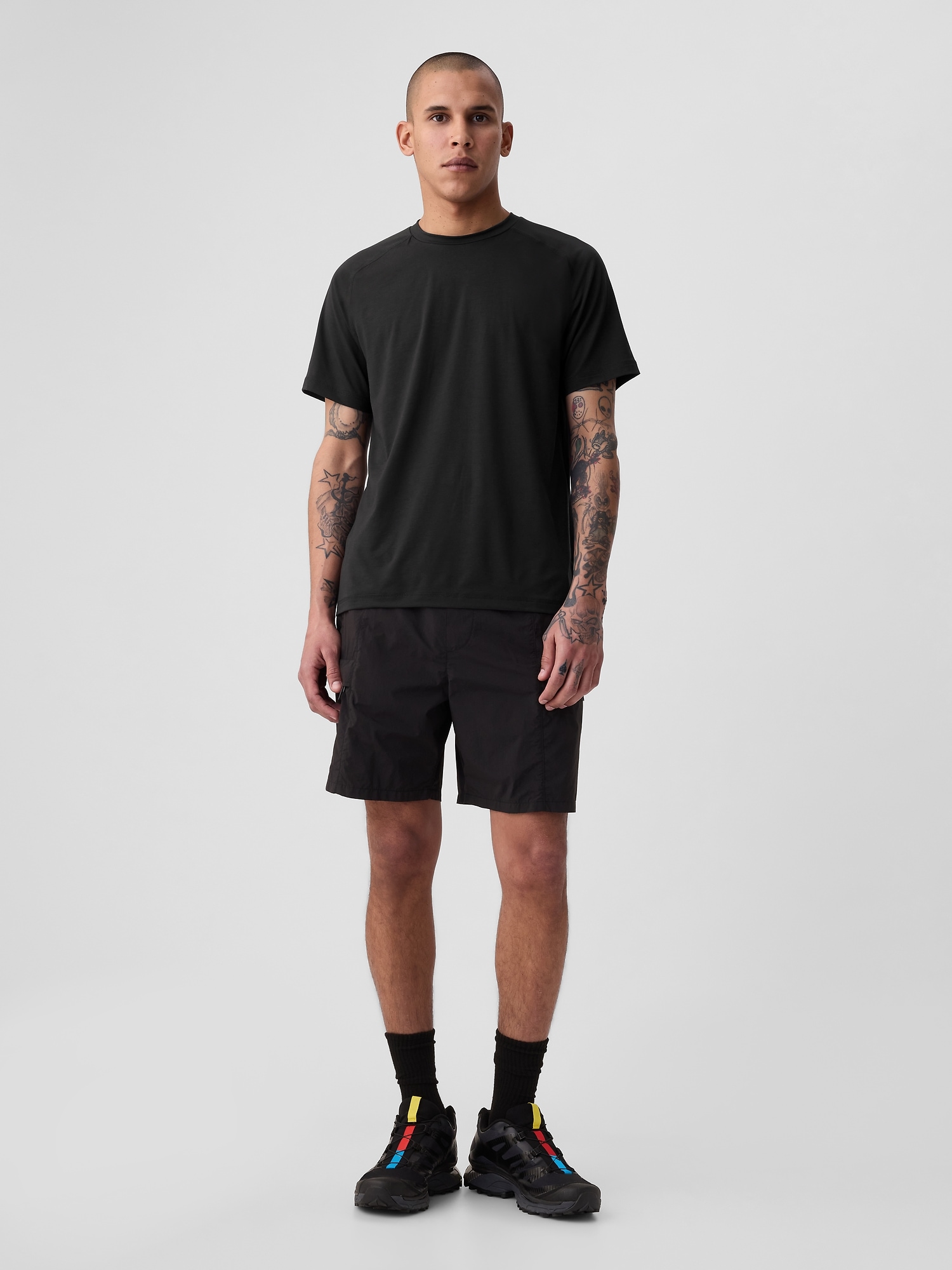 Gap men's workout clothes store
